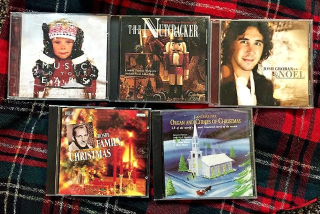 Christmas CDs | The Forgotten Date Night | NewlyWeddedWurl.Wordpress.com